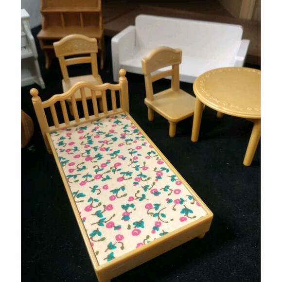 Calico Critters Red Roof Country Doll House Sylvanian Families Incomplete C-Pics - Picture 9 of 16